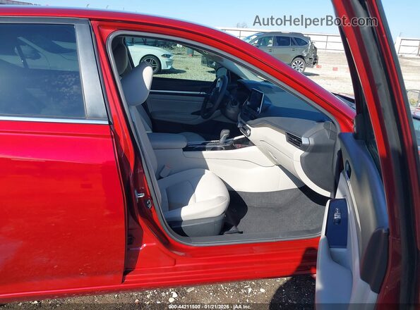 1N4BL4DV0MN317885 2021 NISSAN ALTIMA Red 