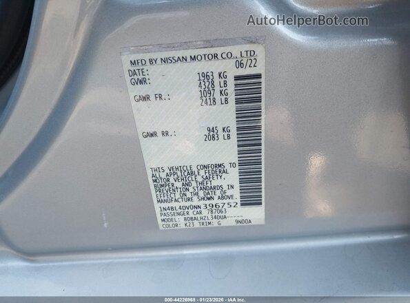 1N4BL4DV0NN396752 2022 NISSAN ALTIMA Silver ძრავის განყოფილების ხედი