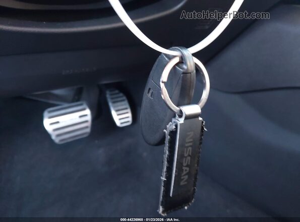 1N4BL4DV0NN396752 2022 NISSAN ALTIMA Silver წინა პანელის ხედი