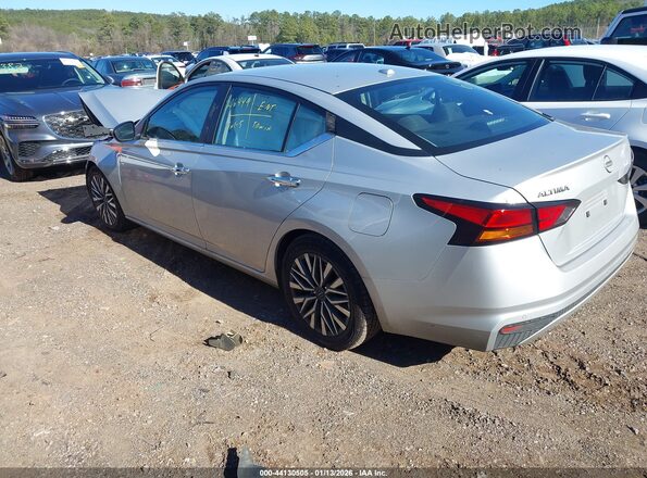 1N4BL4DV0SN370115 2025 NISSAN ALTIMA Silver Trasero izquierdo