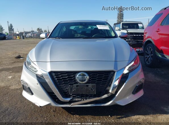 1N4BL4DV1MN334582 2021 NISSAN ALTIMA Silver Սարքավորումների վահանակի տեսք