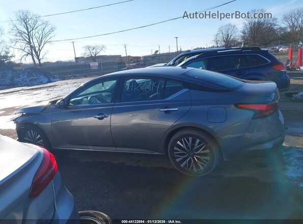 1N4BL4DV9PN366992 2023 NISSAN ALTIMA Gray Панорамний вид салону 360°