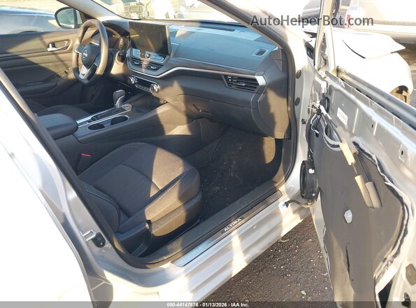 1N4BL4DW4SN405859 2025 NISSAN ALTIMA Silver Front interior view