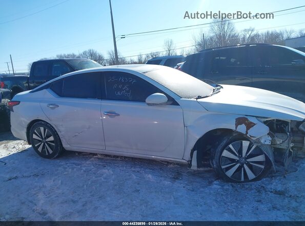 1N4BL4EV2MN304635 2021 NISSAN ALTIMA White Սալոնի հետևի տեսք