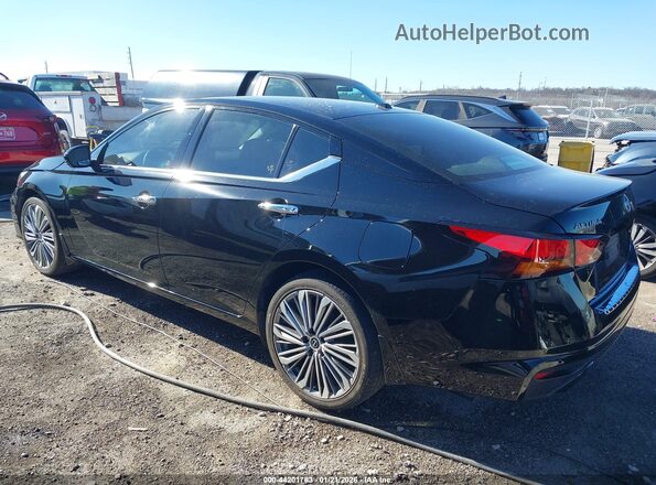 1N4BL4EW3PN421945 2023 NISSAN ALTIMA Black 360 interior view