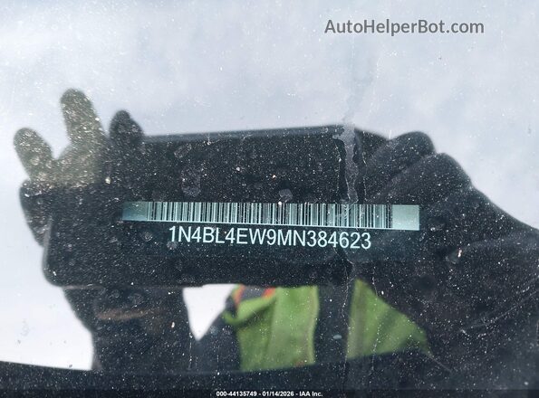 1N4BL4EW9MN384623 2021 NISSAN ALTIMA Black Engine compartment view