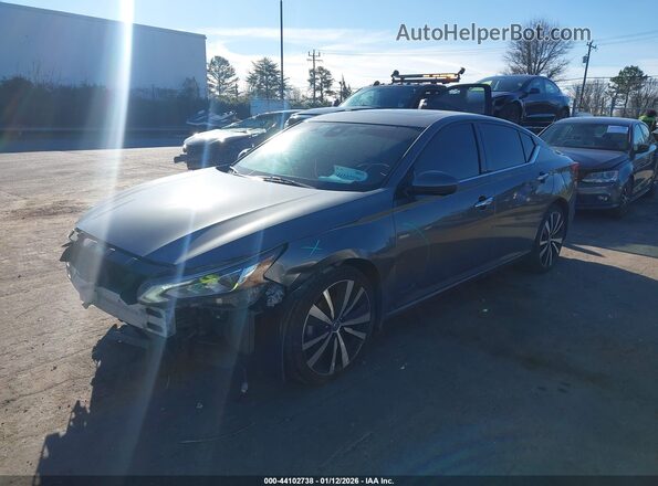 1N4BL4FW7LC100351 2020 NISSAN ALTIMA Gray Vista tres cuartos delantera izquierda