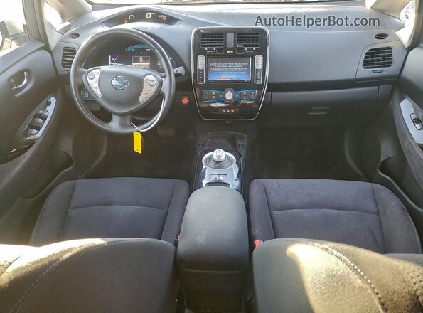 1N4BZ0CP0HC300788 2017 NISSAN LEAF Silver წინა პანელის ხედი