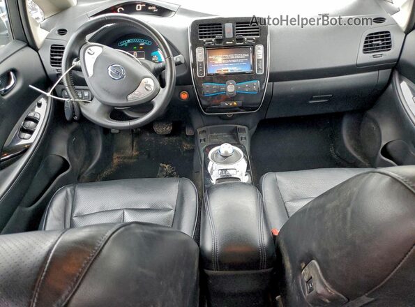 1N4BZ0CP1GC304170 2016 NISSAN LEAF Black Widok deski rozdzielczej