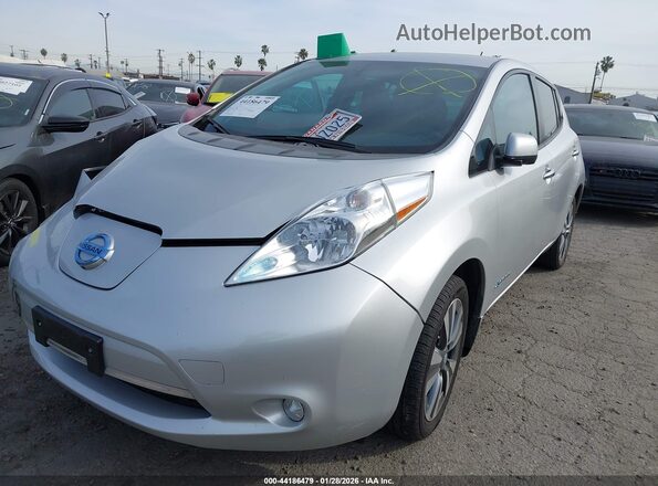 1N4BZ0CP2HC305040 2017 NISSAN LEAF Silver წინა მარცხენა ხედი სამი მეოთხედიდან