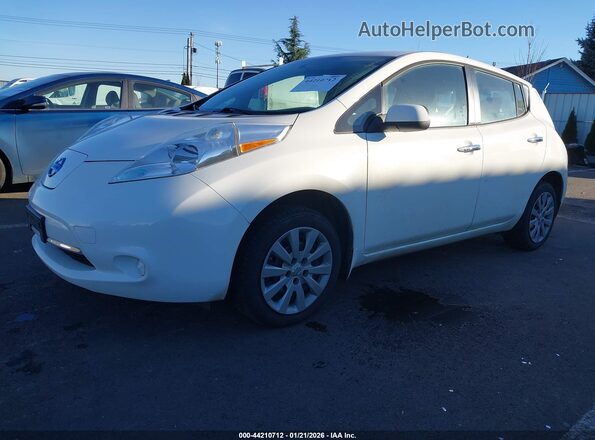 1N4BZ0CP4HC300079 2017 NISSAN LEAF White Առջևի ձախ երեք քառորդ տեսարան