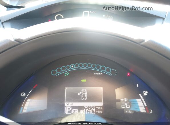 1N4BZ0CP4HC309106 2017 NISSAN LEAF Gray Rear seats view