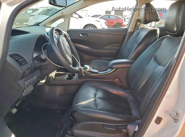1N4BZ0CP6HC302500 2017 NISSAN LEAF White 