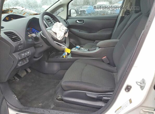 1N4BZ0CP8HC308069 2017 NISSAN LEAF White 
