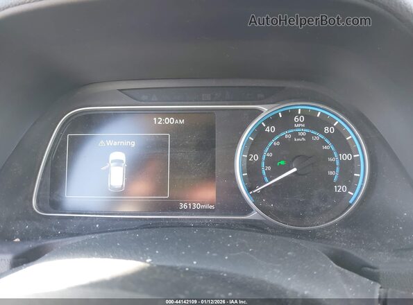 1N4BZ1CP6KC320167 2019 NISSAN LEAF White 