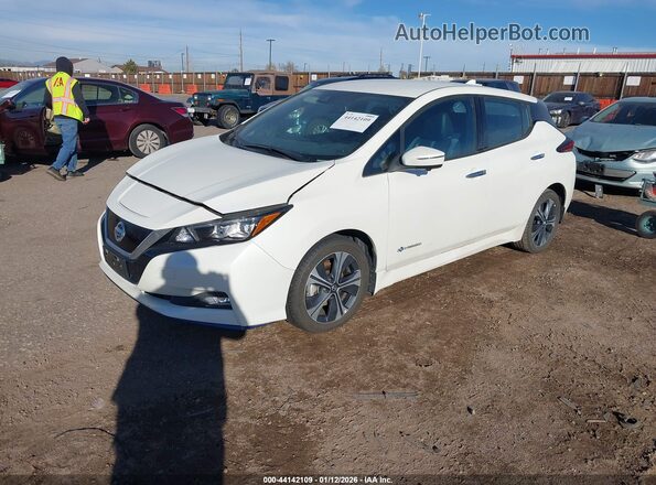 1N4BZ1CP6KC320167 2019 NISSAN LEAF White Front left
