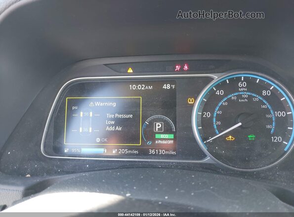1N4BZ1CP6KC320167 2019 NISSAN LEAF White 