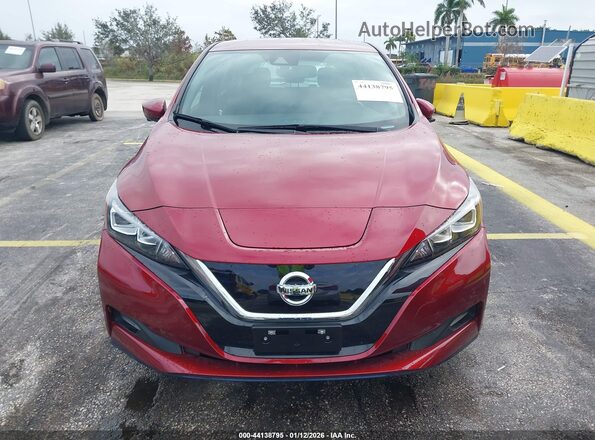1N4BZ1CV5MC552518 2021 NISSAN LEAF Red Front view
