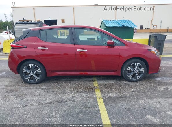 1N4BZ1CV5MC552518 2021 NISSAN LEAF Red Rear interior view