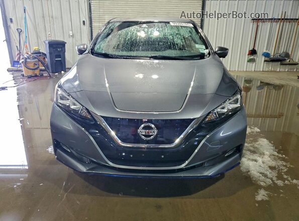 1N4BZ1DV0MC556202 2021 NISSAN LEAF Gray Դիմացի տեսք