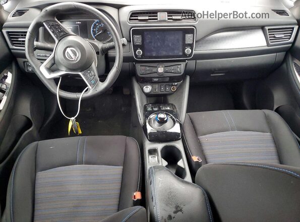 1N4CZ1CV0PC563113 2023 NISSAN LEAF Burgundy Вид панелі приладів