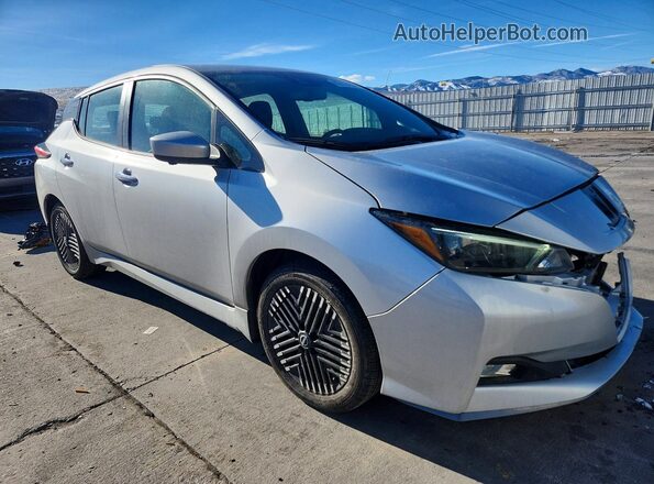 1N4CZ1CV6SC564064 2025 NISSAN LEAF Silver 
