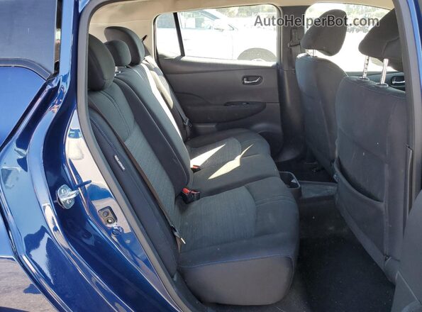 1N4CZ1CV7RC553603 2024 NISSAN LEAF Синий Вид задних сидений