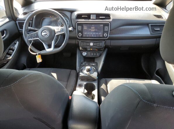 1N4CZ1CV7RC553603 2024 NISSAN LEAF Синий Вид панели приборов