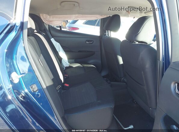 1N4CZ1CV9RC552064 2024 NISSAN LEAF Blue VIN կոդի պիտակի տեսք