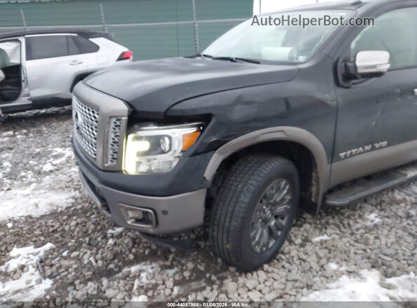 1N6AA1E59JN504317 2018 NISSAN TITAN Black 