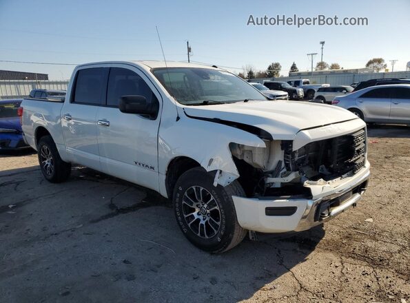 1N6AA1EC3MN529913 2021 NISSAN TITAN White Delantero derecho