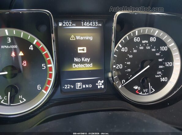 1N6BA1F34HN516130 2017 NISSAN TITAN XD White 