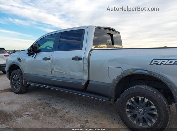 1N6BA1F40KN511684 2019 NISSAN TITAN XD Silver Սալոնի 360 աստիճան տեսք