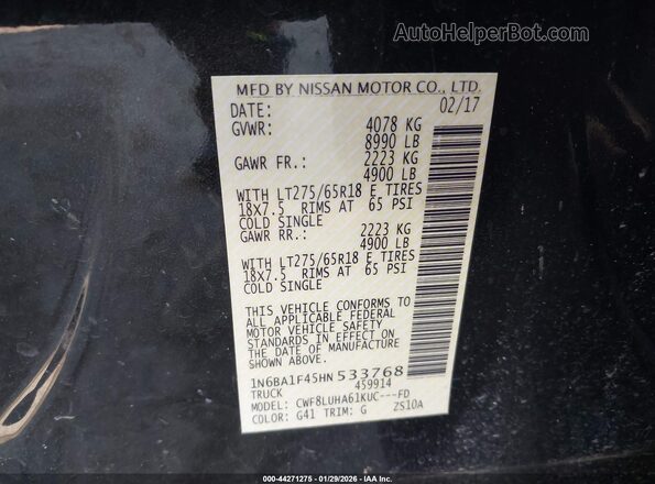 1N6BA1F45HN533768 2017 NISSAN TITAN XD Black Vista del compartimento del motor