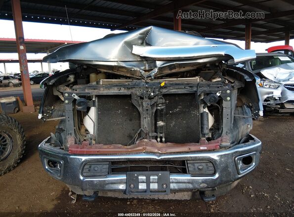 1N6BA1F48HN508198 2017 NISSAN TITAN XD Gray Rear interior view