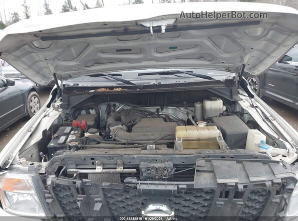 1N6BF0KM2HN805212 2017 NISSAN NV CARGO NV1500 White Вид ззаду
