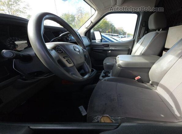 1N6BF0LY1JN814216 2018 NISSAN NV CARGO NV2500 HD  Widok komory silnika