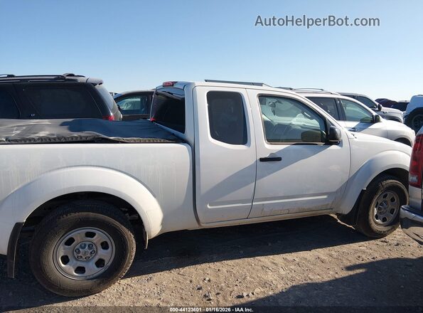 1N6ED0CE9MN709078 2021 NISSAN FRONTIER White Widok wnętrza z tyłu