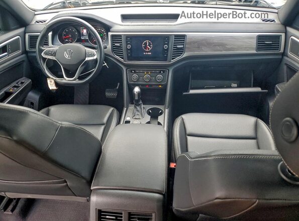 1V24C2CA7LC204112 2020 VOLKSWAGEN ATLAS Угольный Вид панели приборов