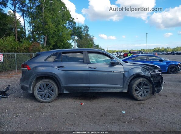 1V25E2CA1LC232700 2020 VOLKSWAGEN ATLAS Gray Vista interior trasera