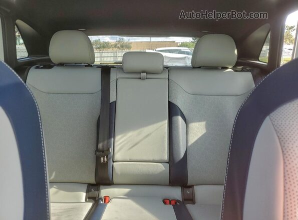 1V25MPE88RC006074 2024 VOLKSWAGEN ID.4 Белый Вид задних сидений