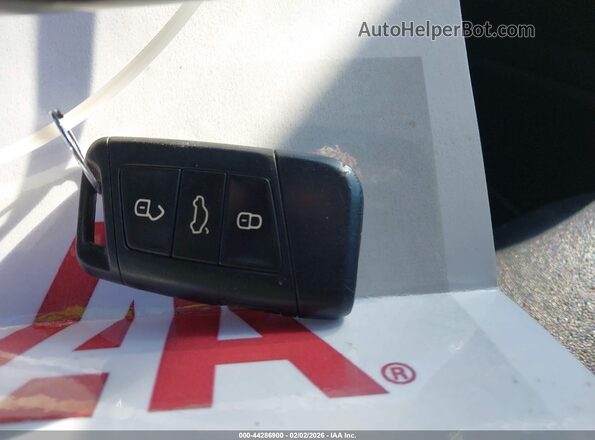 1V2CR2CAXJC526492 2018 VOLKSWAGEN ATLAS Black 