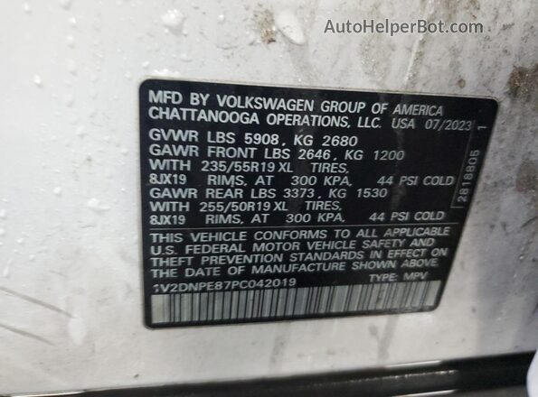 1V2DNPE87PC042019 2023 VOLKSWAGEN ID.4 White VIN კოდის სტიკერის ხედი