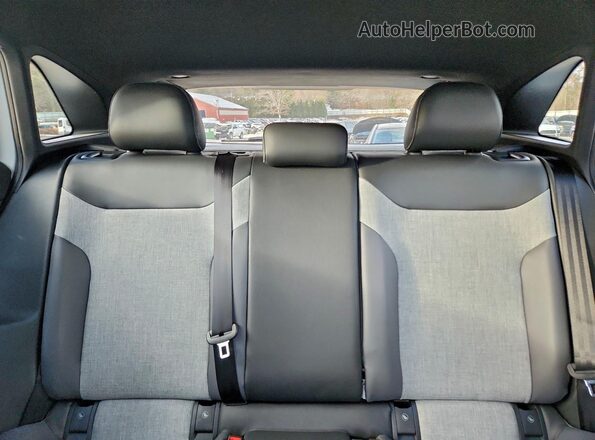 1V2DSPE8XSC005449 2025 VOLKSWAGEN ID.4 White Вид задніх сидінь