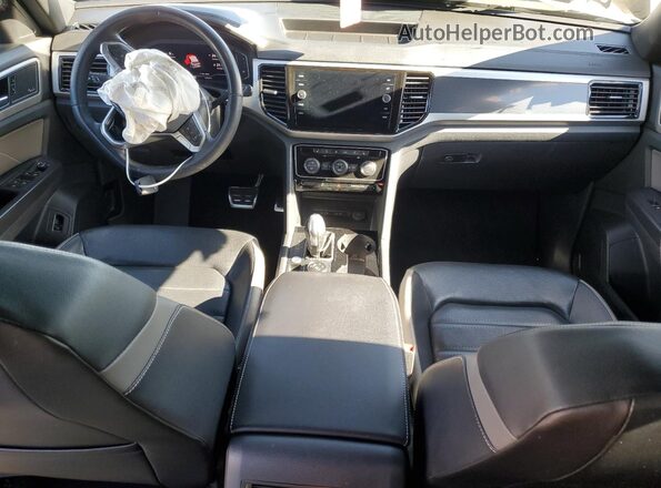 1V2FE2CA1PC228740 2023 VOLKSWAGEN ATLAS White Dashboard view