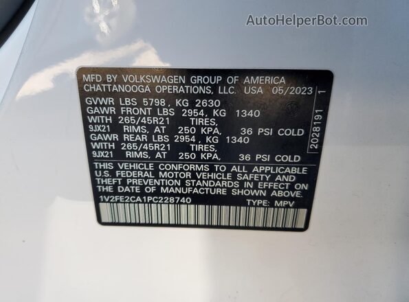1V2FE2CA1PC228740 2023 VOLKSWAGEN ATLAS White VIN sticker view