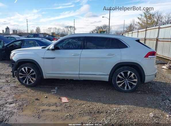 1V2FE2CA3NC205960 2022 VOLKSWAGEN ATLAS White 