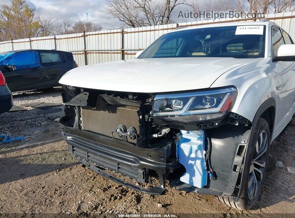 1V2FE2CA3NC205960 2022 VOLKSWAGEN ATLAS White 