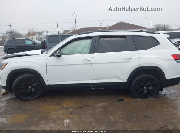 1V2HR2CA7RC593228 2024 VOLKSWAGEN ATLAS White სალონის 360-გრადუსიანი ხედი