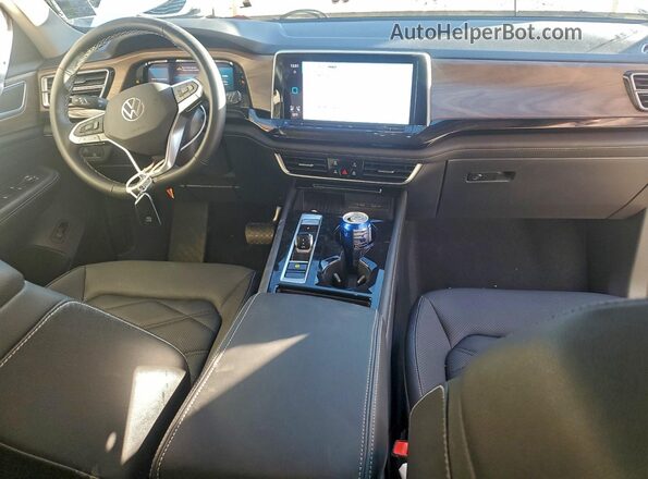 1V2JR2CAXSC528994 2025 VOLKSWAGEN ATLAS White Առջևի վահանակի տեսք
